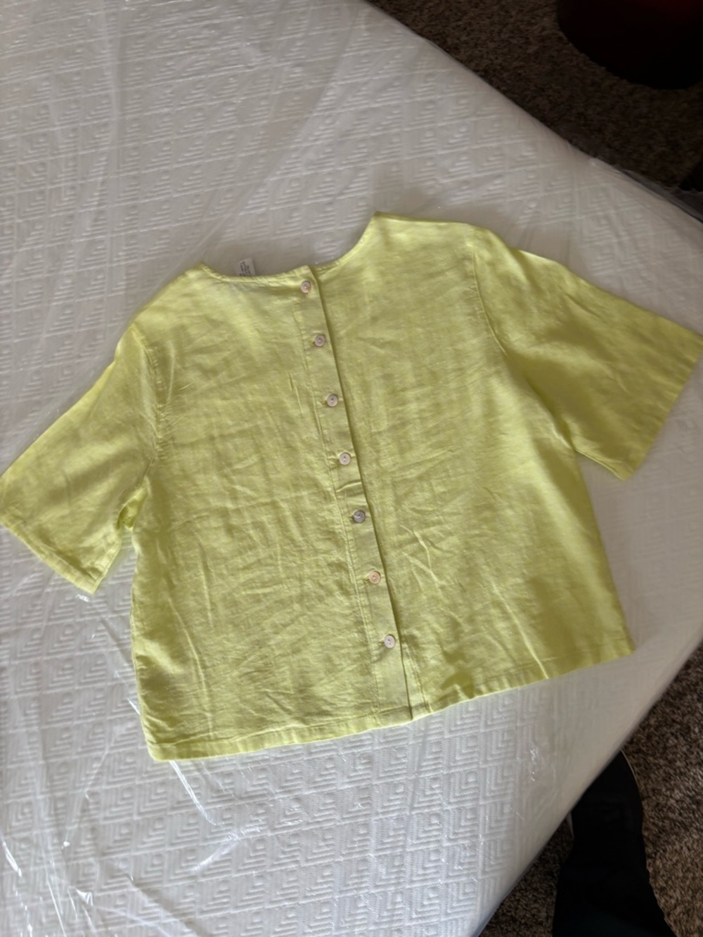 C&C California Yellow Linen Blend Boxy Cropped Oversized Top Button Back Size M - Picture 4 of 7